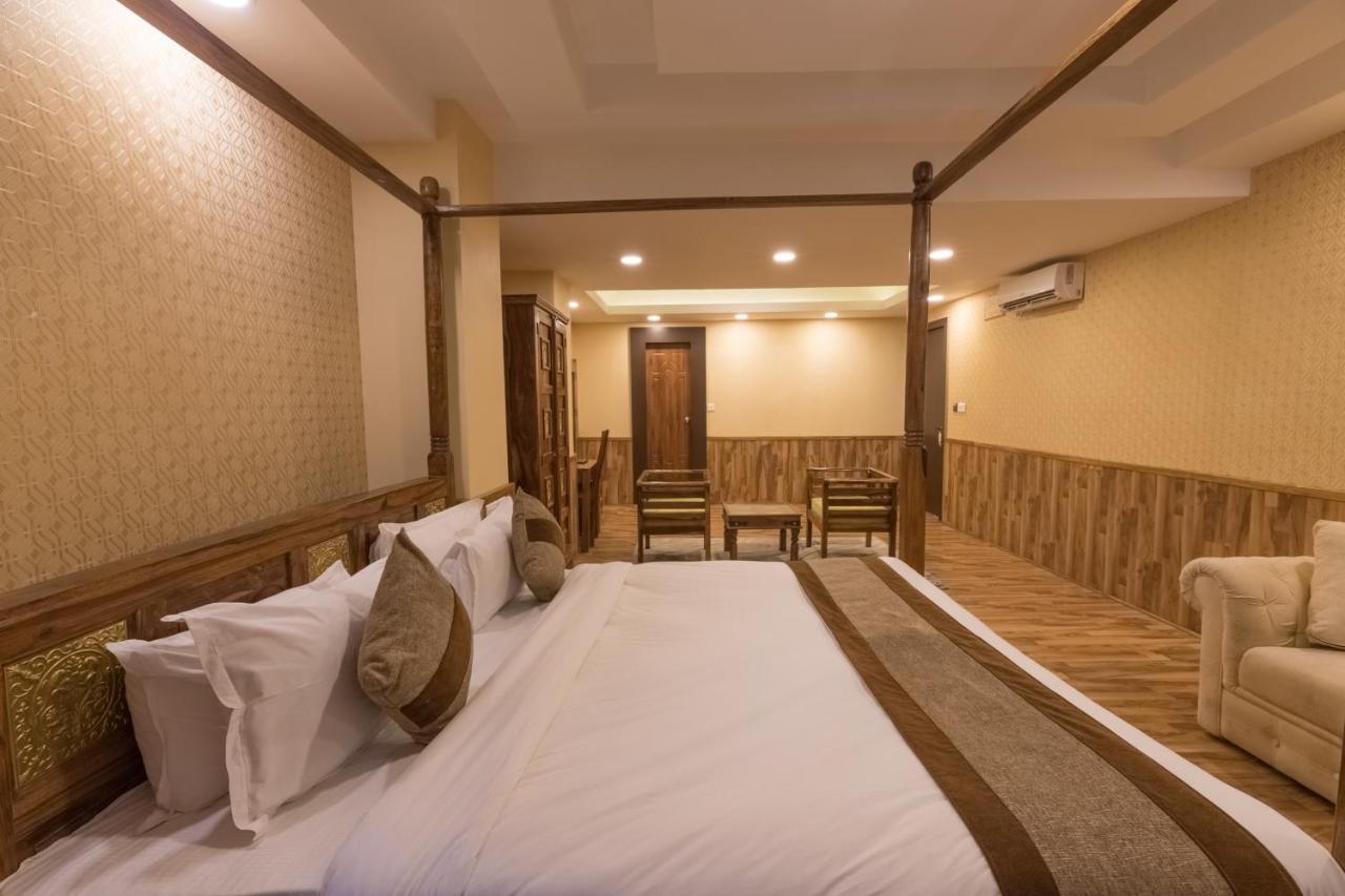 Capital O 624 Hotel Rudra View Pvt. Ltd. Pashupatinath ภายนอก รูปภาพ