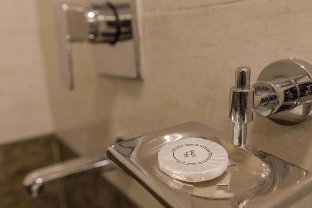 Capital O 624 Hotel Rudra View Pvt. Ltd. Pashupatinath ภายนอก รูปภาพ