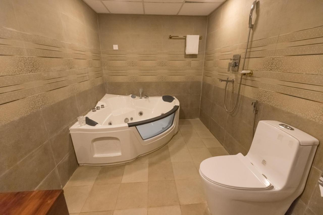 Capital O 624 Hotel Rudra View Pvt. Ltd. Pashupatinath ภายนอก รูปภาพ