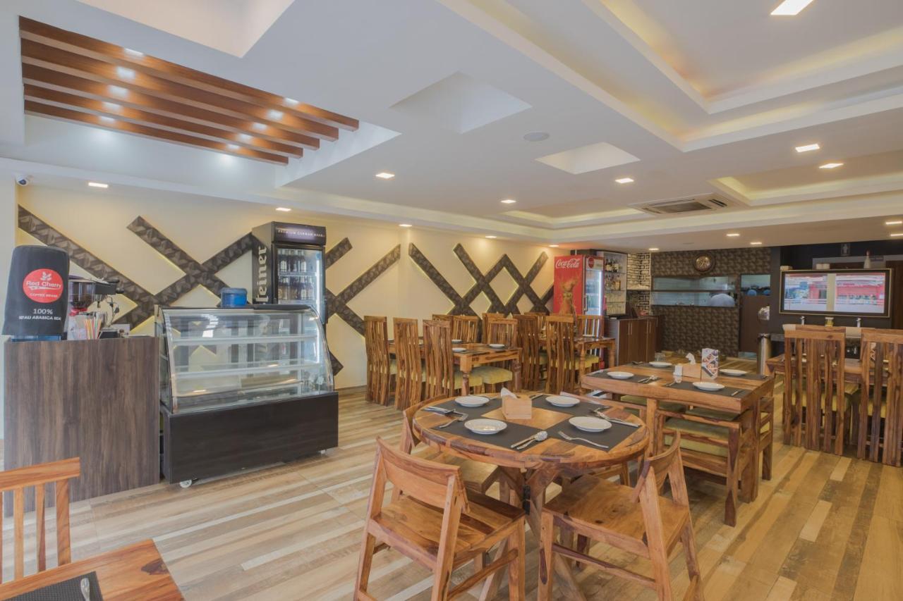 Capital O 624 Hotel Rudra View Pvt. Ltd. Pashupatinath ภายนอก รูปภาพ