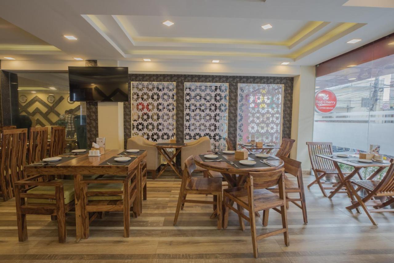 Capital O 624 Hotel Rudra View Pvt. Ltd. Pashupatinath ภายนอก รูปภาพ