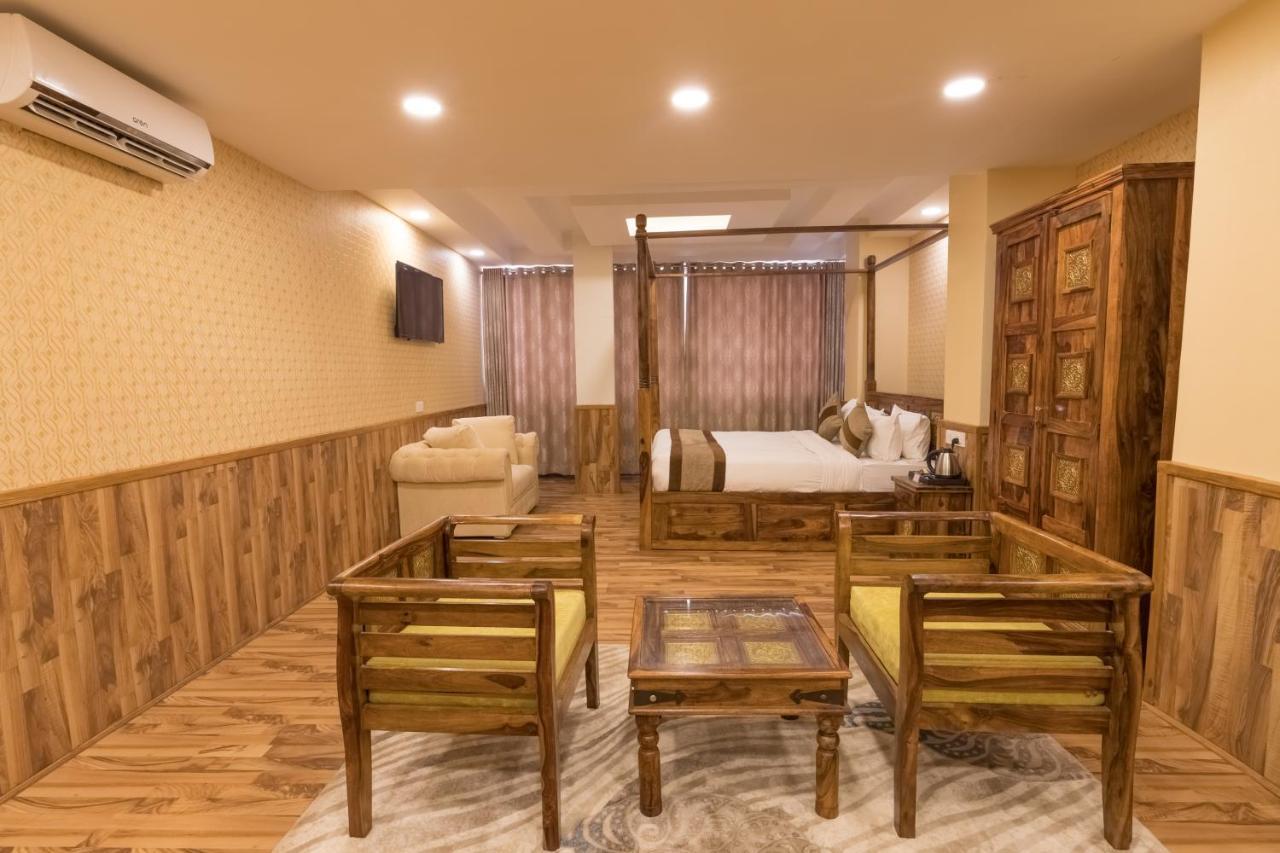 Capital O 624 Hotel Rudra View Pvt. Ltd. Pashupatinath ภายนอก รูปภาพ