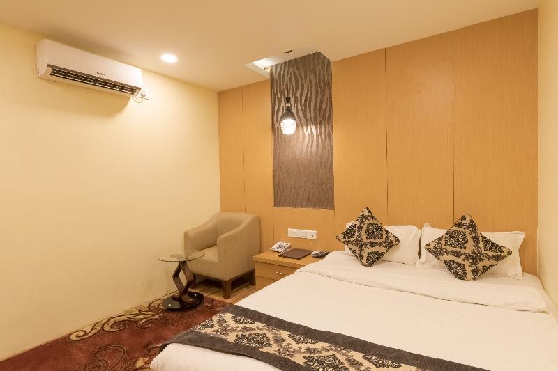 Capital O 624 Hotel Rudra View Pvt. Ltd. Pashupatinath ภายนอก รูปภาพ